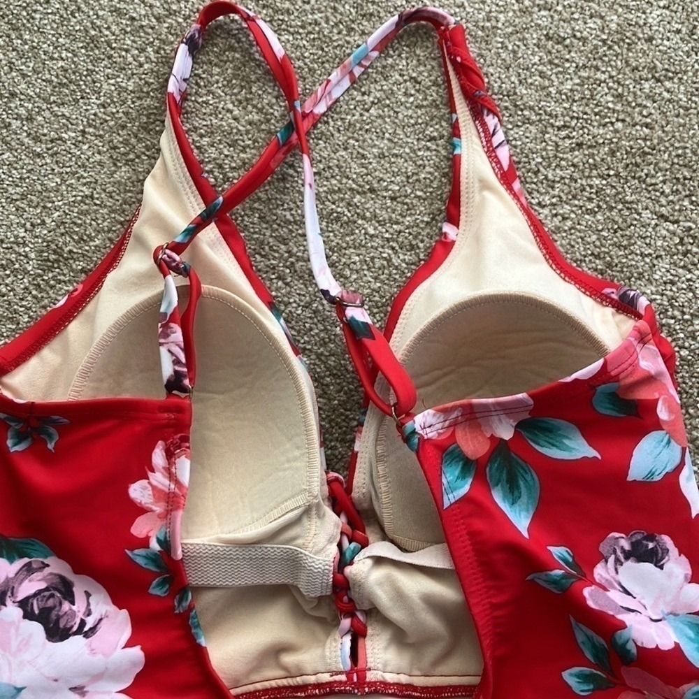 Kona Sol Red Floral Print VNeck Large One Piece Swimsuit Large - Picture 5 of 11
